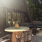 228 Hébergement de vacances *